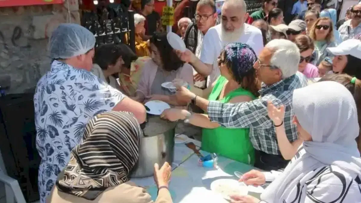 İzmir Karşıyaka'da Amasyalılar rüzgarı esti