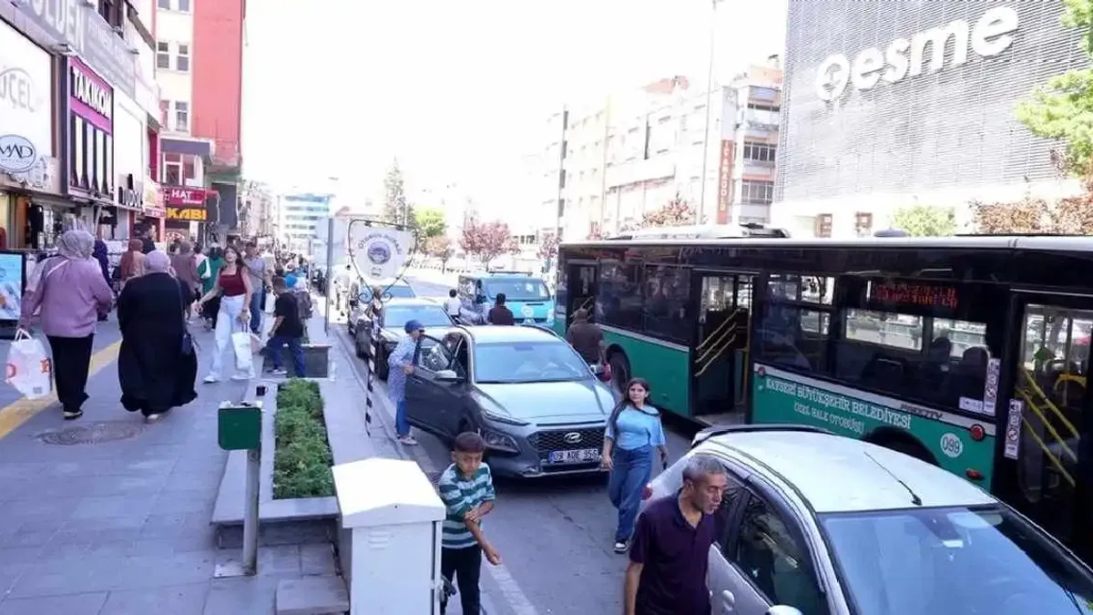 Kayseri zabıtasından toplu taşıma denetimi