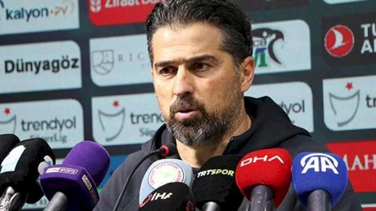 Çaykur Rizespor Teknik Direktörü İlhan Palut: 'Çok kısa zamanımız var'