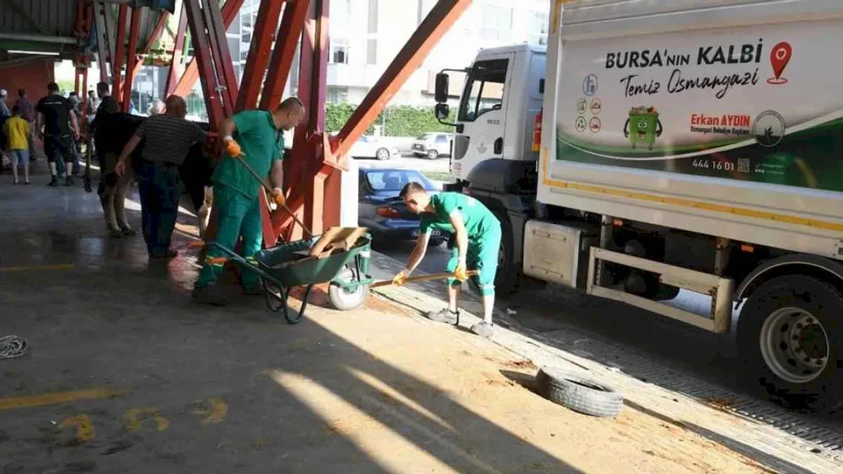 Bursa Osmangazi'de ibadetler hijyenik ortamda yerine getirildi