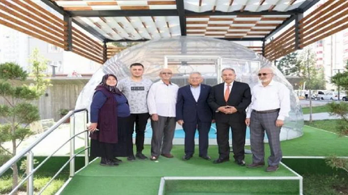 Memduh Büyükkılıç'tan 'Şeffaf Oda' ziyareti