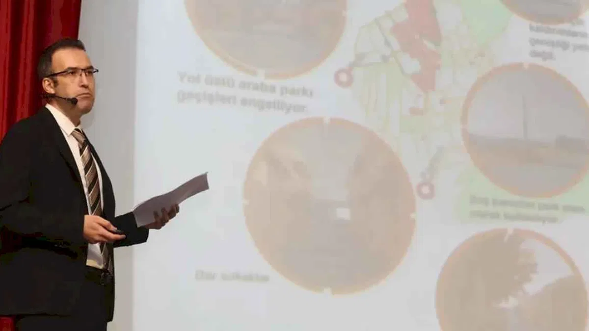 İzmir'de Atatürk Mahallesi imar revizyonuna vatandaştan tam not