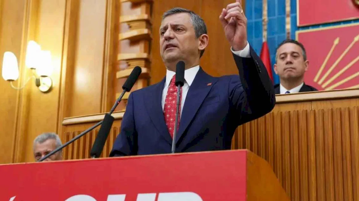 Özgür Özel: 4 binde yokuz, 22 bin 400 TL yaparsan desteği veririz