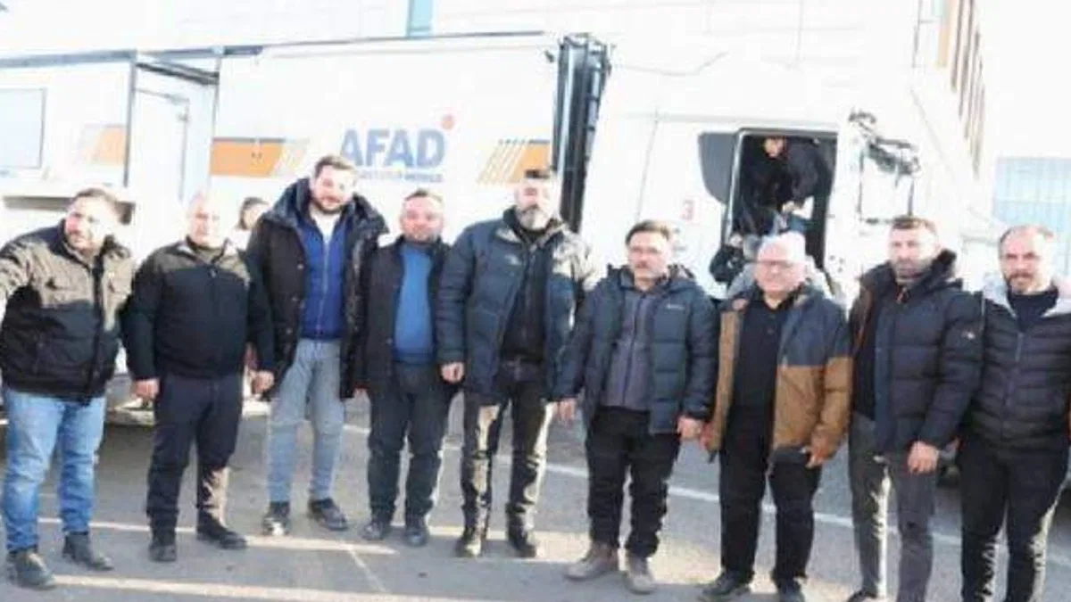 Memduh Büyükkılıç'tan Vali Çiçek'e ziyaret