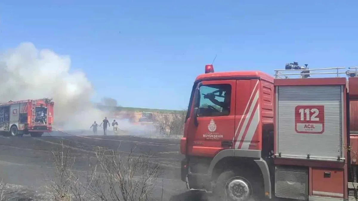 Silivri’de otluk alanda çıkan yangın kontrol altına alındı