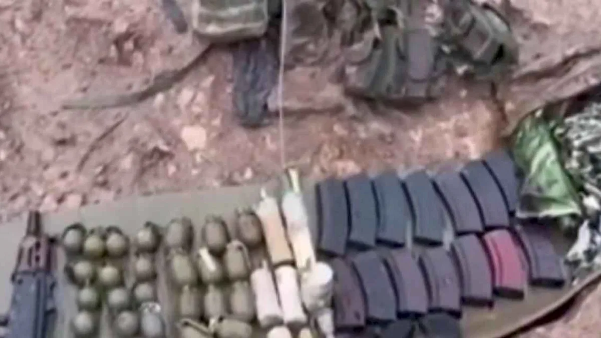 Pençe Kilit'te çok sayıda silah ve mühimmata el konuldu