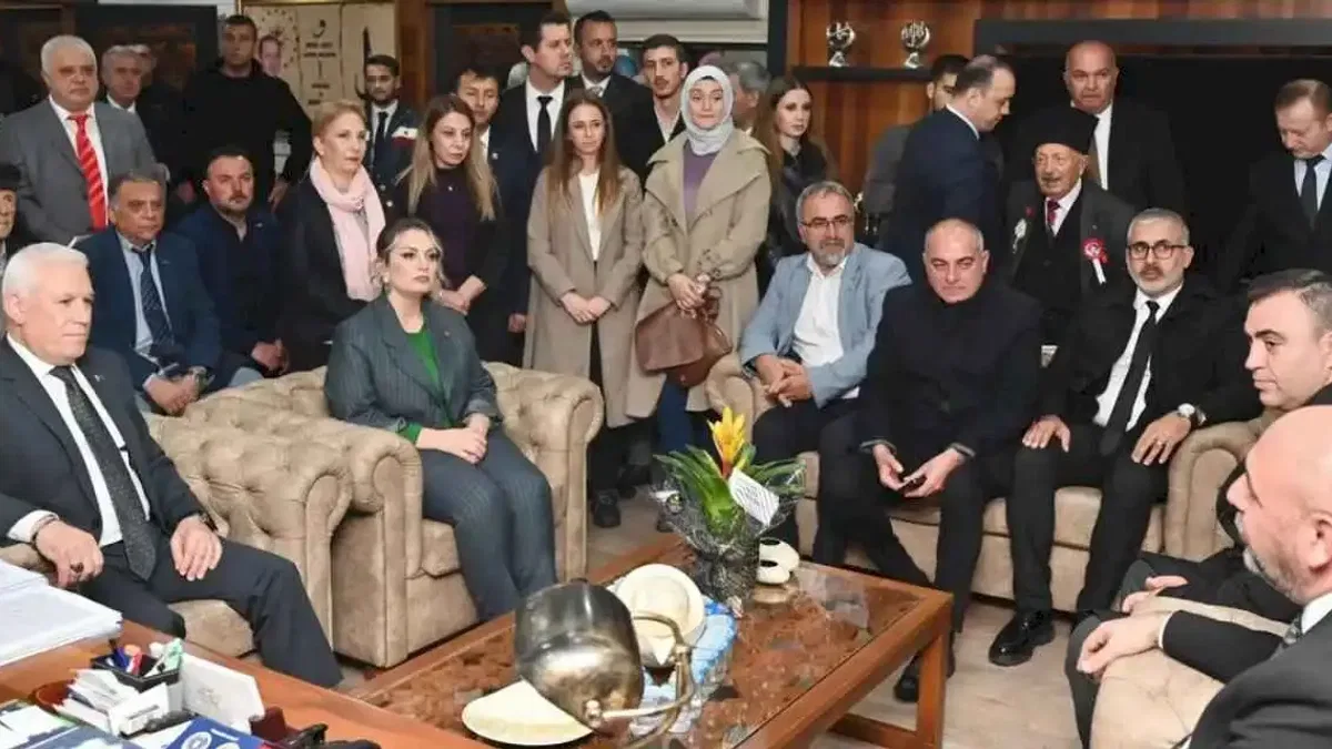 Bursa'da Başkan Bozbey'den Orhangazi'deki fabrikalara 'vergi' çağrısı