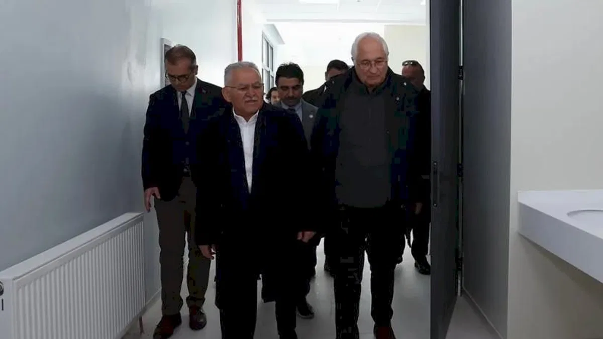 Türkiye Alzheimer Derneği'nden Başkan Büyükkılıç'a ziyaret