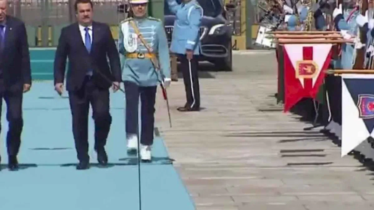 Irak Başbakanı Sudani Külliye'de