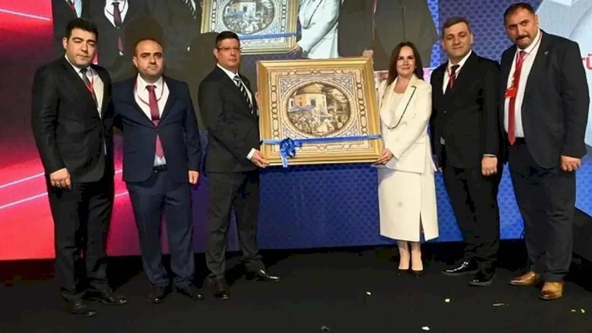 Türk Metal-Sen Bursa'da Selda Tekman’a güvenoyu