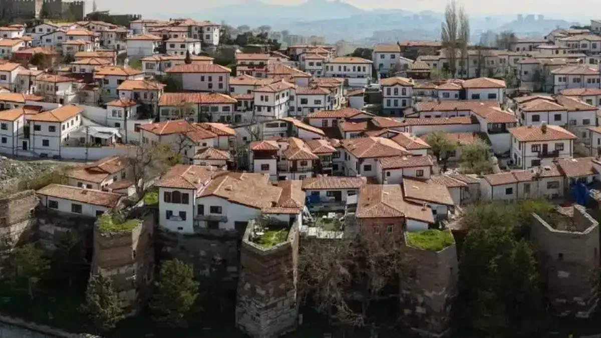 Ankara Kalesi’nde Büyükşehir dokunuşu