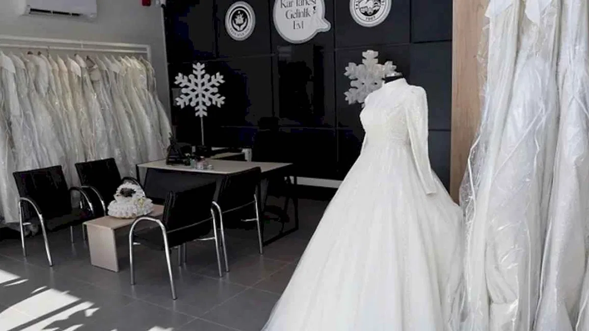 Kar Tanesi Gelinlik Evi'ne Kayseri Talaslılardan yoğun ilgi