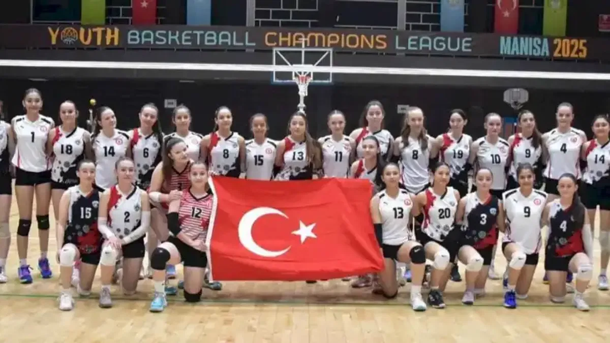 Manisa'da 19 Mayıs coşkusu Gençlik Festivali ile katlandı