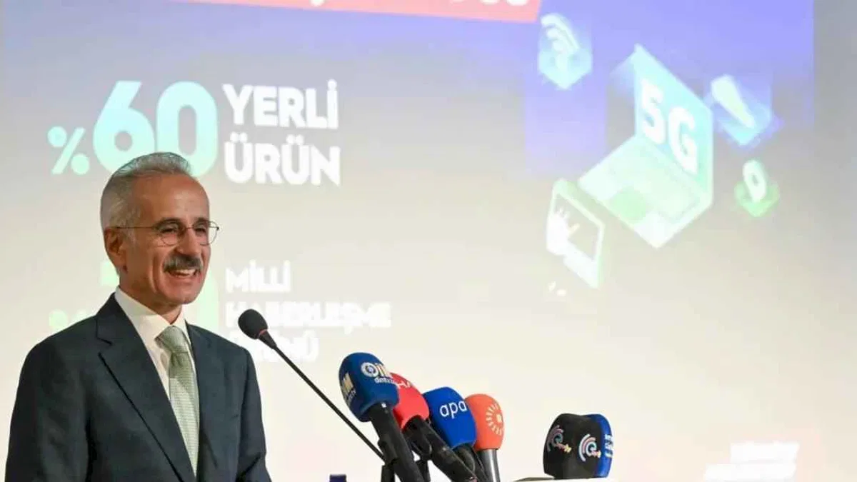 Uraloğlu: Gazeteciler 5G ile 8K kalitesinde kesintisiz canlı yayın yapabilecek