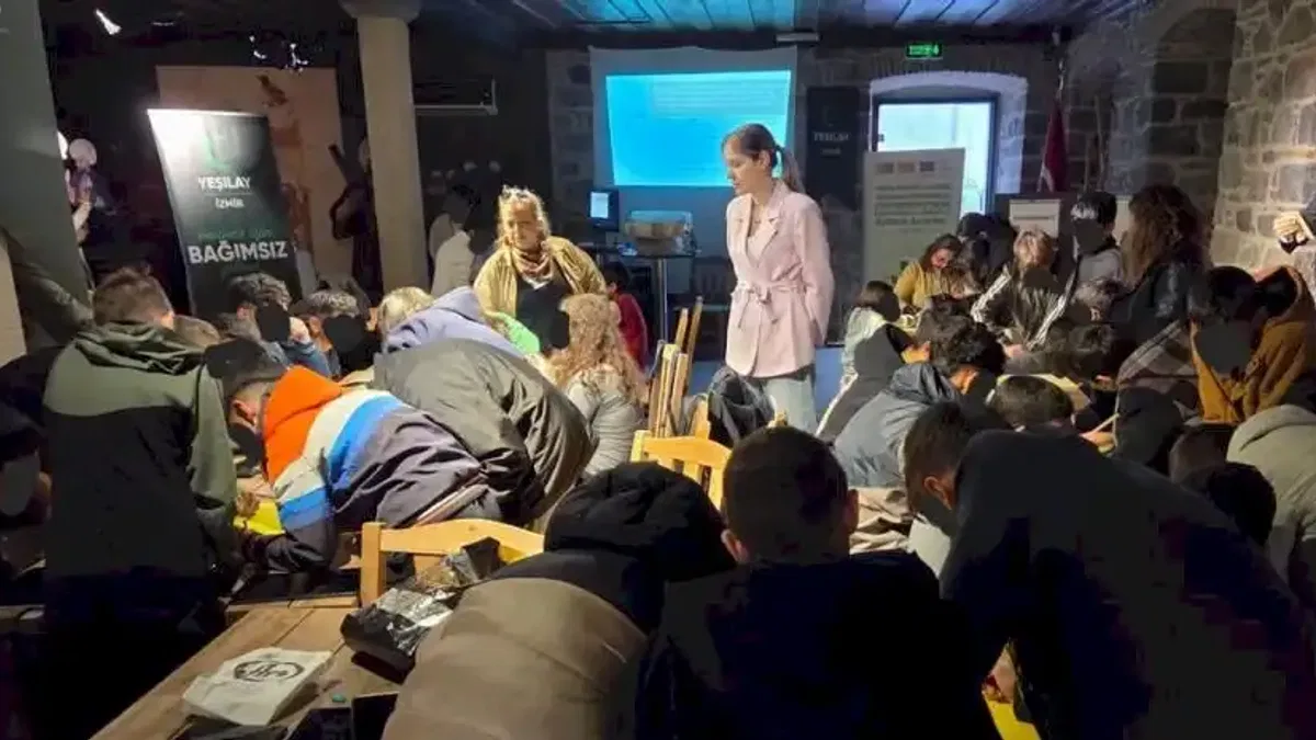 Yeşilay İzmir’den koruma altındaki çocuklara dijital bağımlılık eğitimi