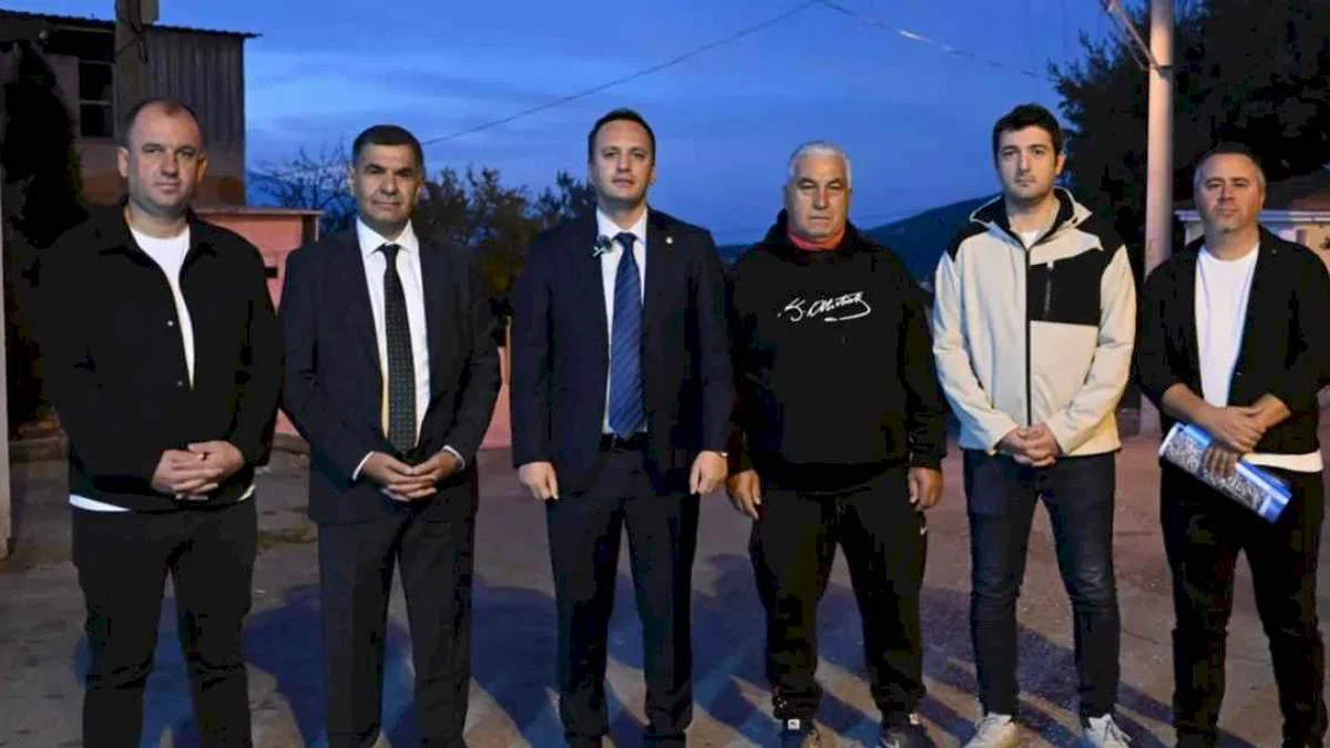 Bornova’da yol seferberliği