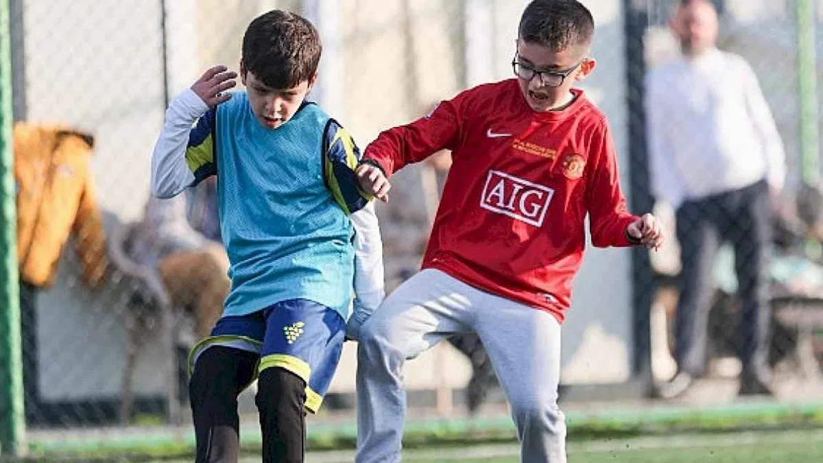 Buca Belediyesi'nin kış spor kurslarına büyük ilgi