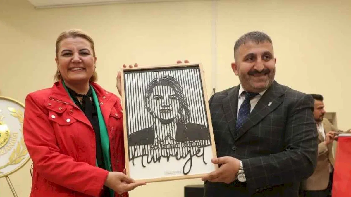 Pazarcılardan Hürriyet’e teşekkür
