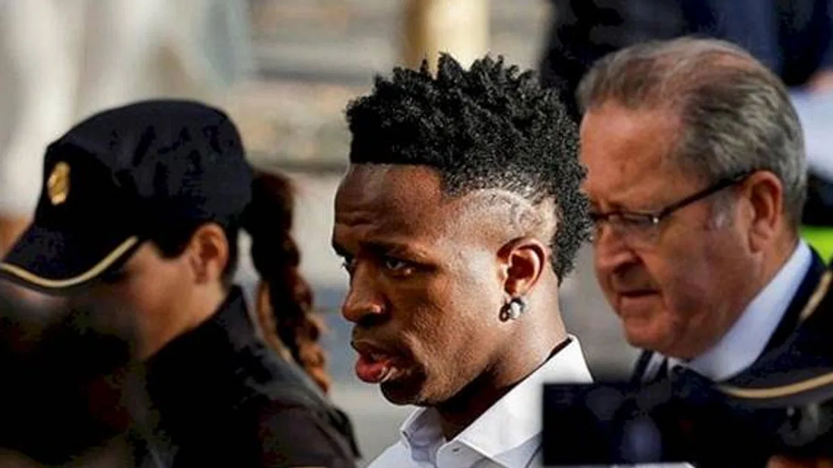 Real Madrid'in yıldız ismi Vinicius Junior ırkçılığa maruz kalmasıyla ilgili davada ifade verdi