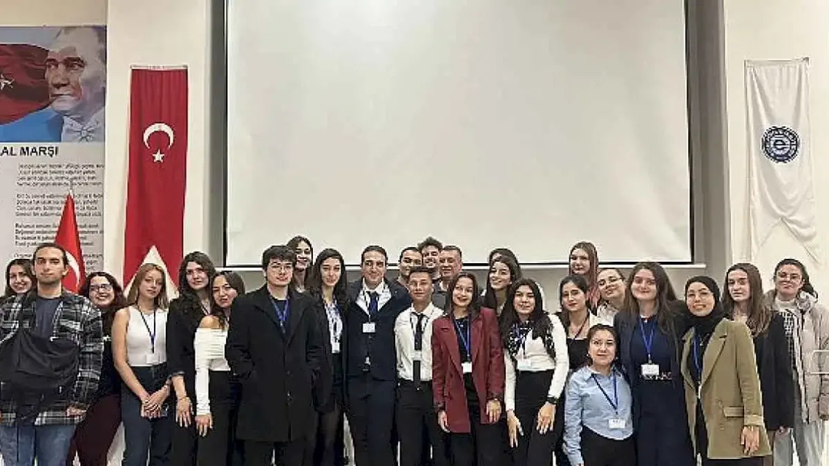 EÜ Sağlık Bilimleri Fakültesi Gönüllü Takımı bir ilke imza attı