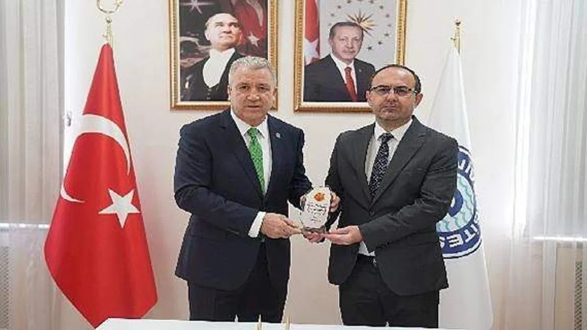 Ege Üniversitesine "En Beğenilen Üniversite" ödülü