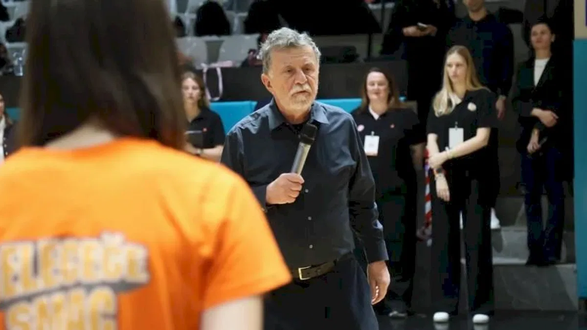 Voleybolun geleceği Antalya’da konuşuldu