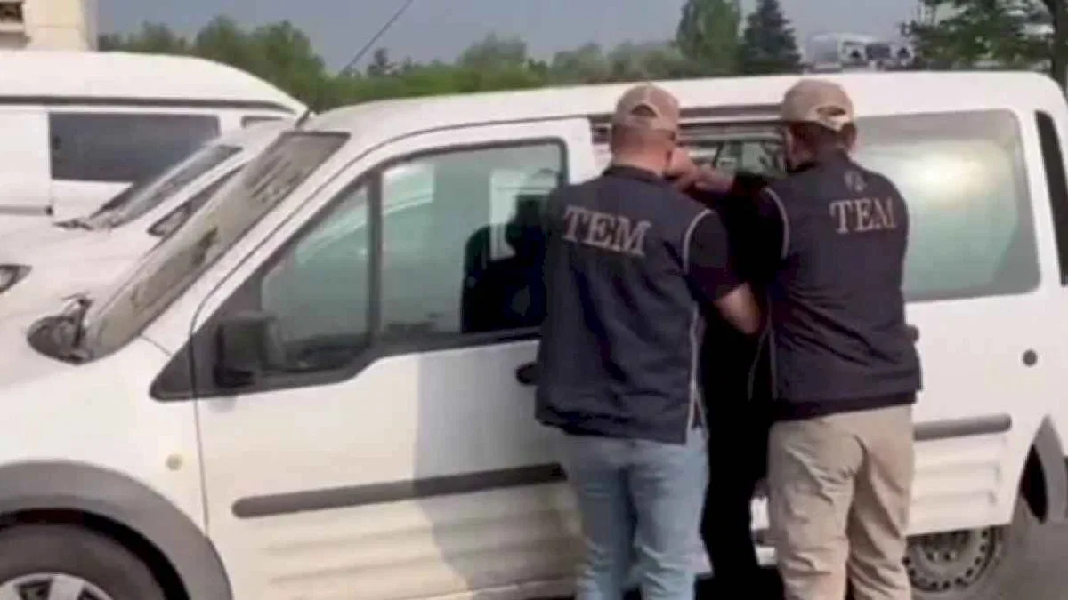 FETÖ'cülere İçişleri'nden 'Kıskaç'!