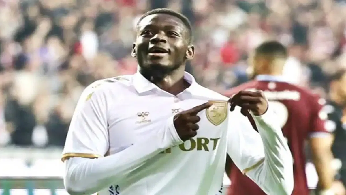 Yılport Samsunspor 3-1 Trabzonspor (Maç Sonucu) Karadeniz Derbisinde Kazanan Samsunspor