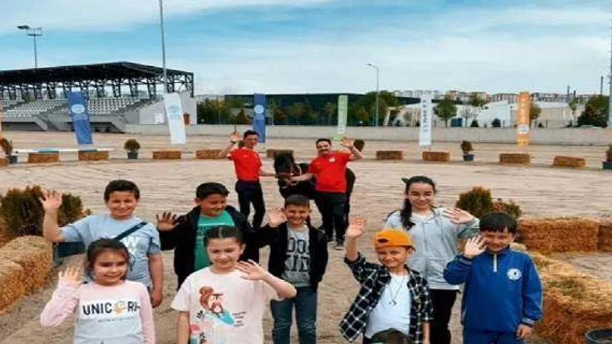 Kayseri Büyükşehir'den Atlı Tur hizmeti