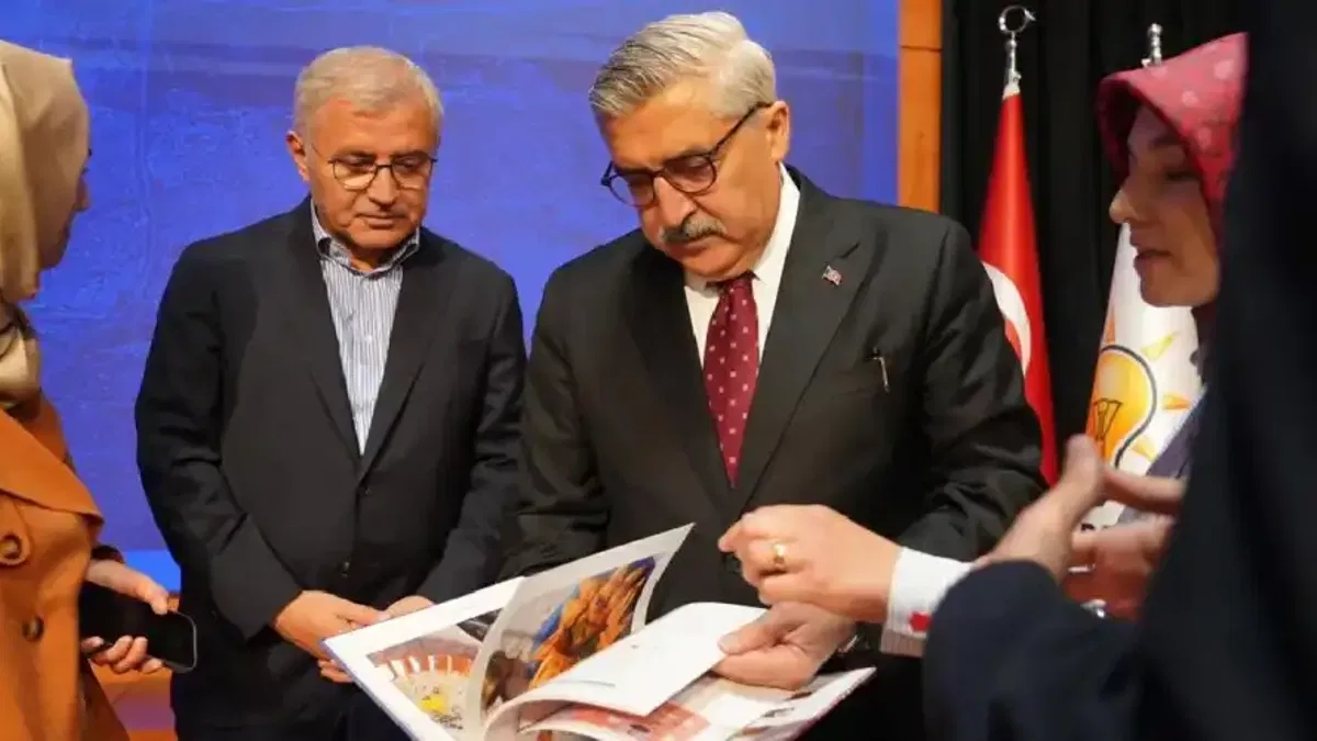 Hüseyin Yayman: Kültür ve sanat Türkiye Yüzyılı’nın temel taşıdır