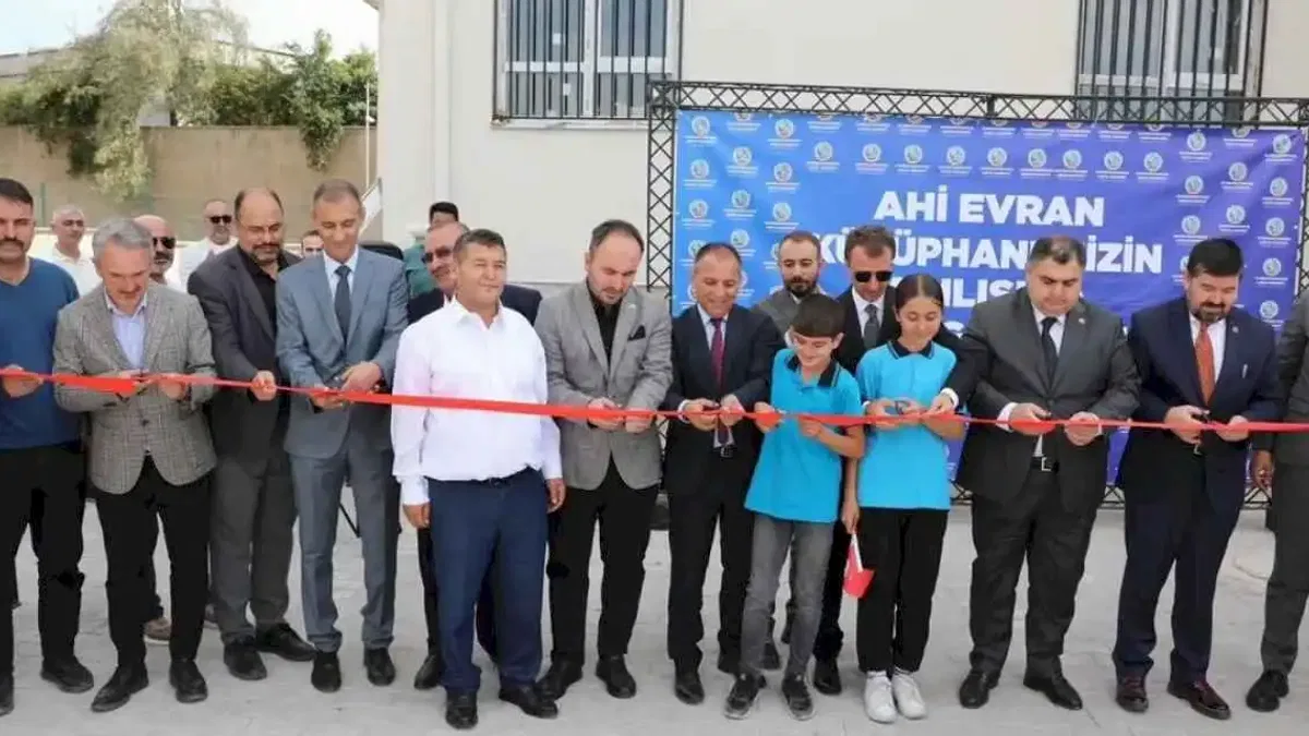 Kahramanmaraş Ahilik Hareketi’nden 'Kütüphanesiz Köy Okulu Kalmasın' projesi