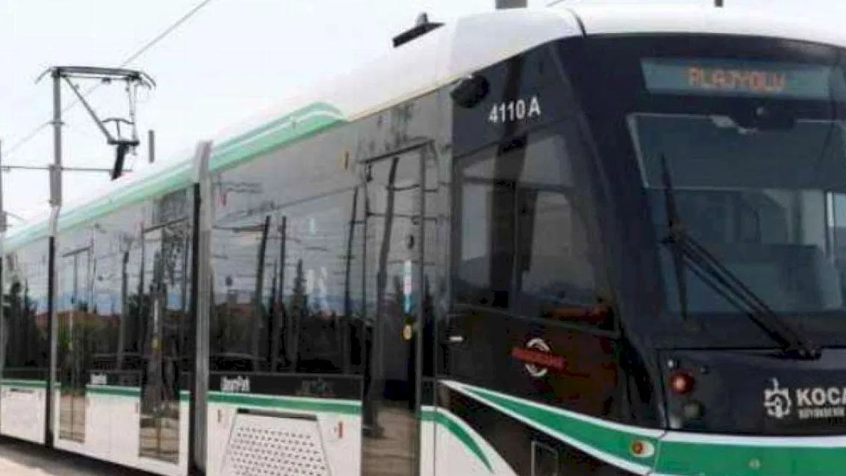 Alikahya tramvayında rayların üretimi tamamlandı