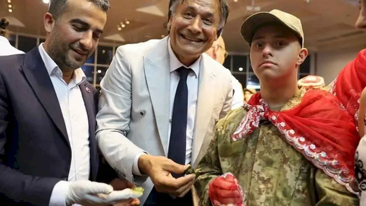 Bursa’da ‘özel askerler’ için kına eğlencesi