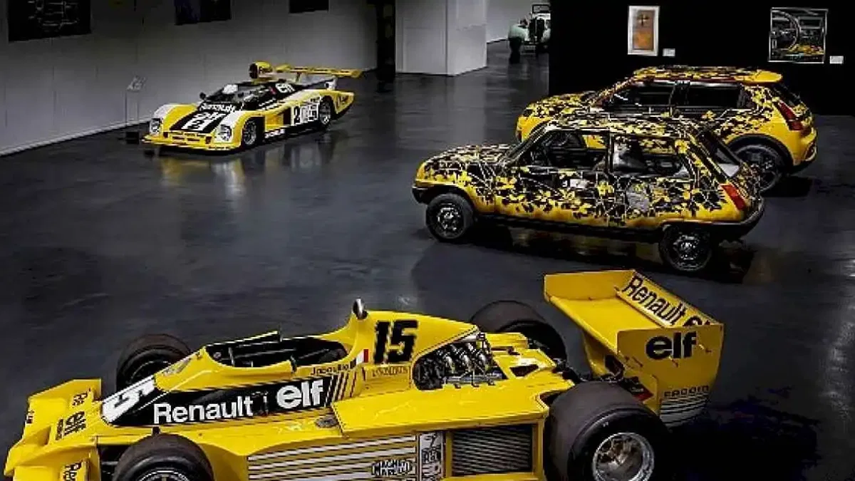 Renault, 125 Yıllık Tarihini Muhteşem Bir Koleksiyonla Halka Açık Sergide Topluyor
