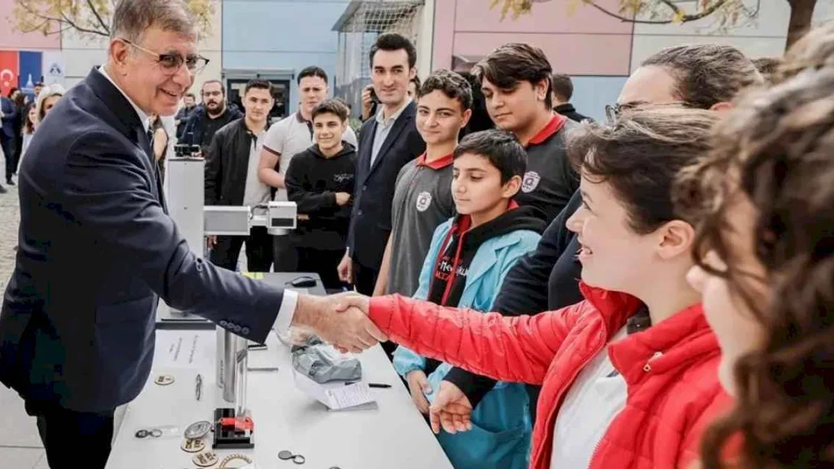 Başkan Tugay, Türkiye’ye örnek olacak protokole imza attı