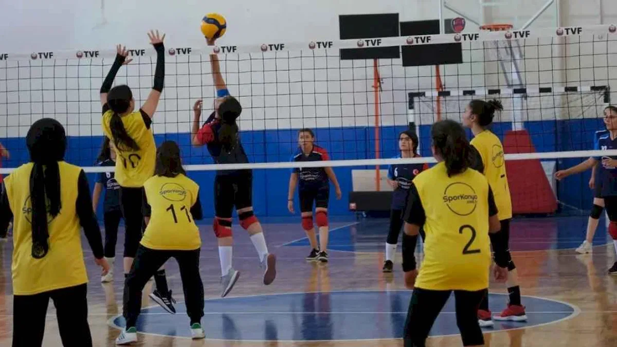 Konya'da 'kış spor'larında kayıt heyecanı