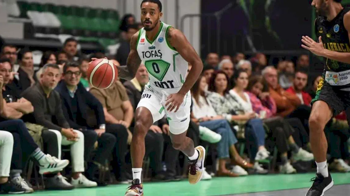 TOFAŞ, Europe Cup'ta liderliği garantiledi