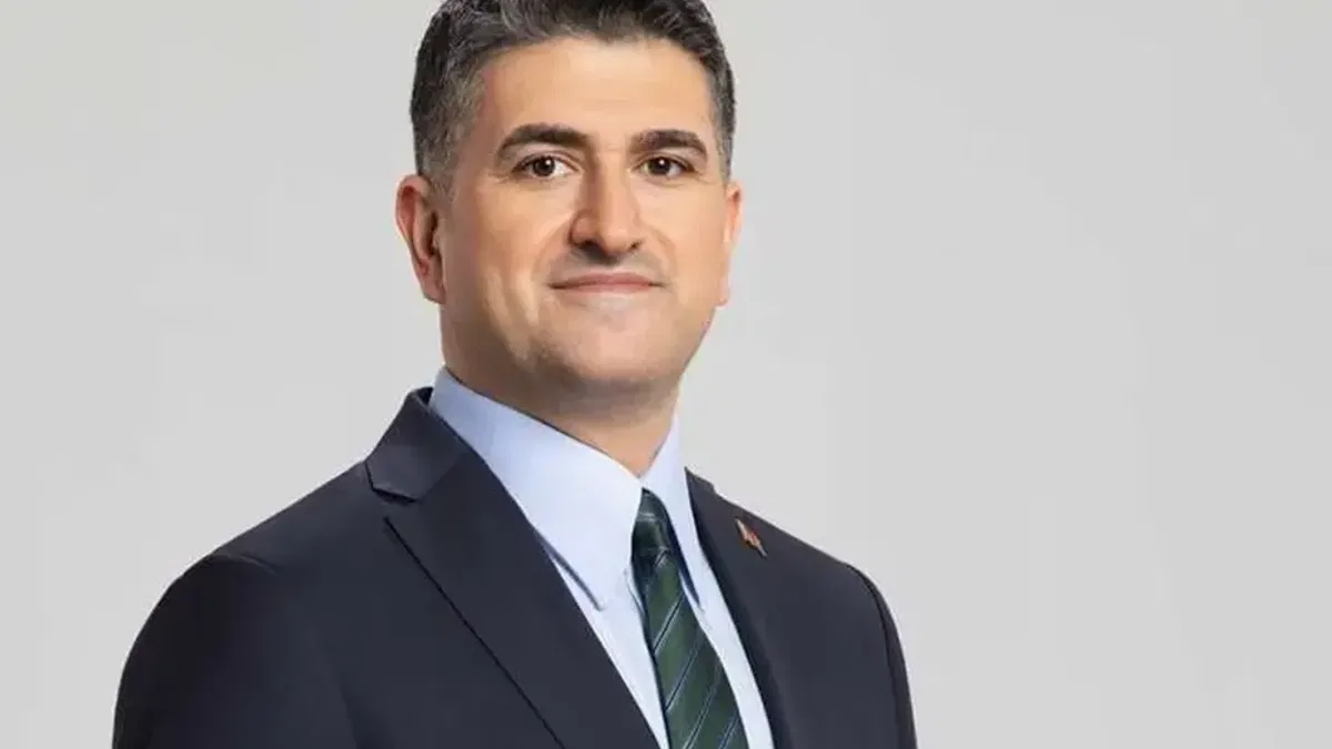 Ataşehir Belediye Başkanı Onursal Adıgüzel görevden uzaklaştırıldı