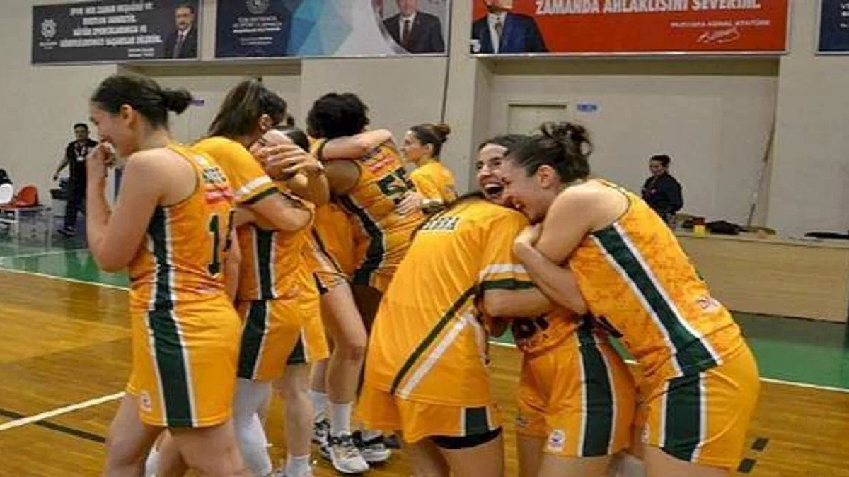 Gürespor yarı finalde..