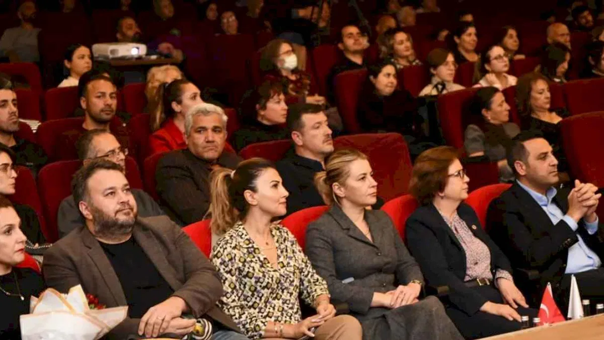 Ödüllü filmler Çiğli'de izleyiciyle buluştu
