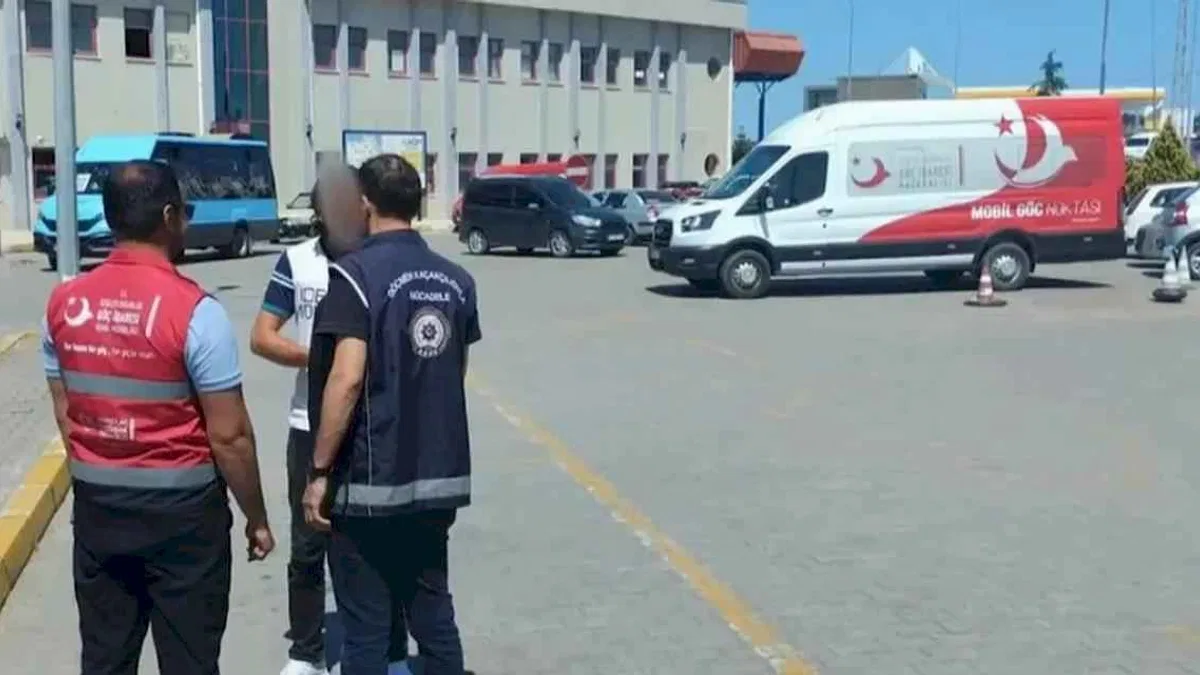 Göçmen kaçakçılığına darbe! 32 organizatör ile 572 düzensiz göçmen yakalandı