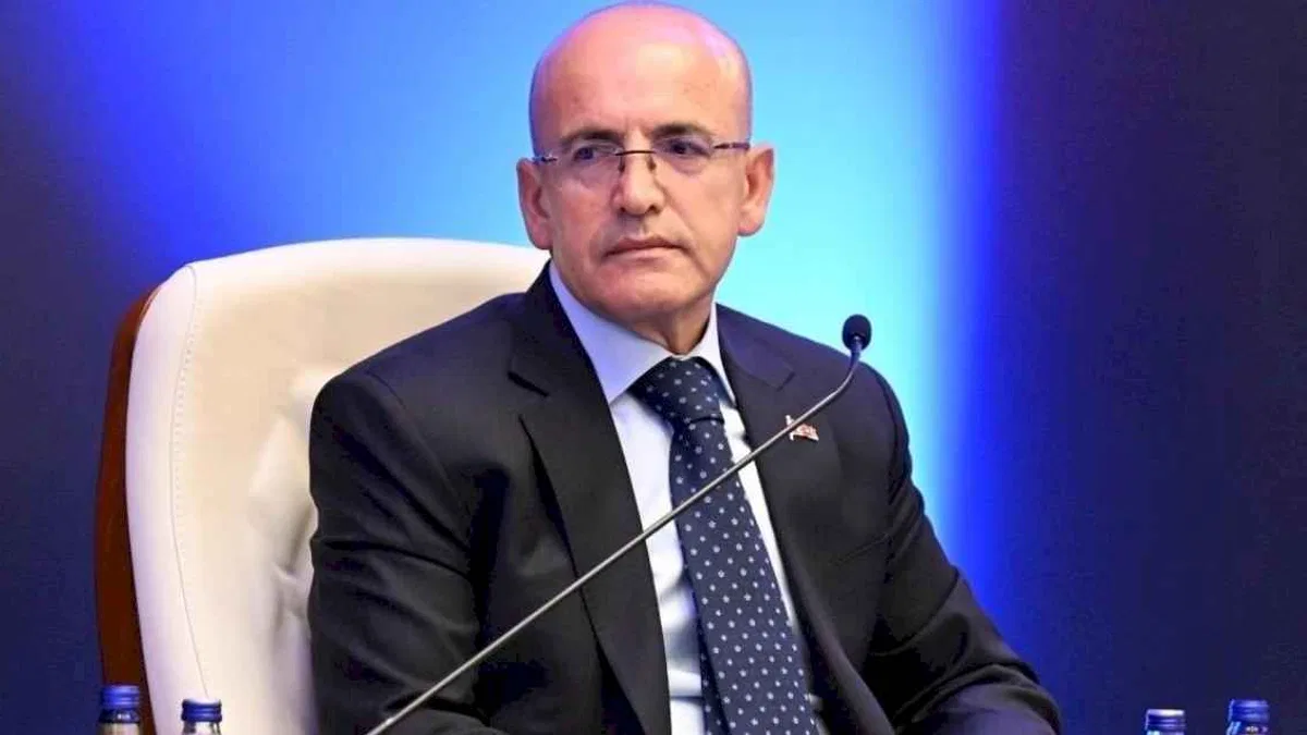 Bakan Şimşek'ten CNN International'da net mesaj: 'Hedefe ulaşacağız'