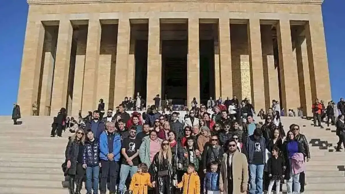 Engelsiz Yaşam Merkezi Kursiyerleri Ata'nın Huzuruna Çıktı