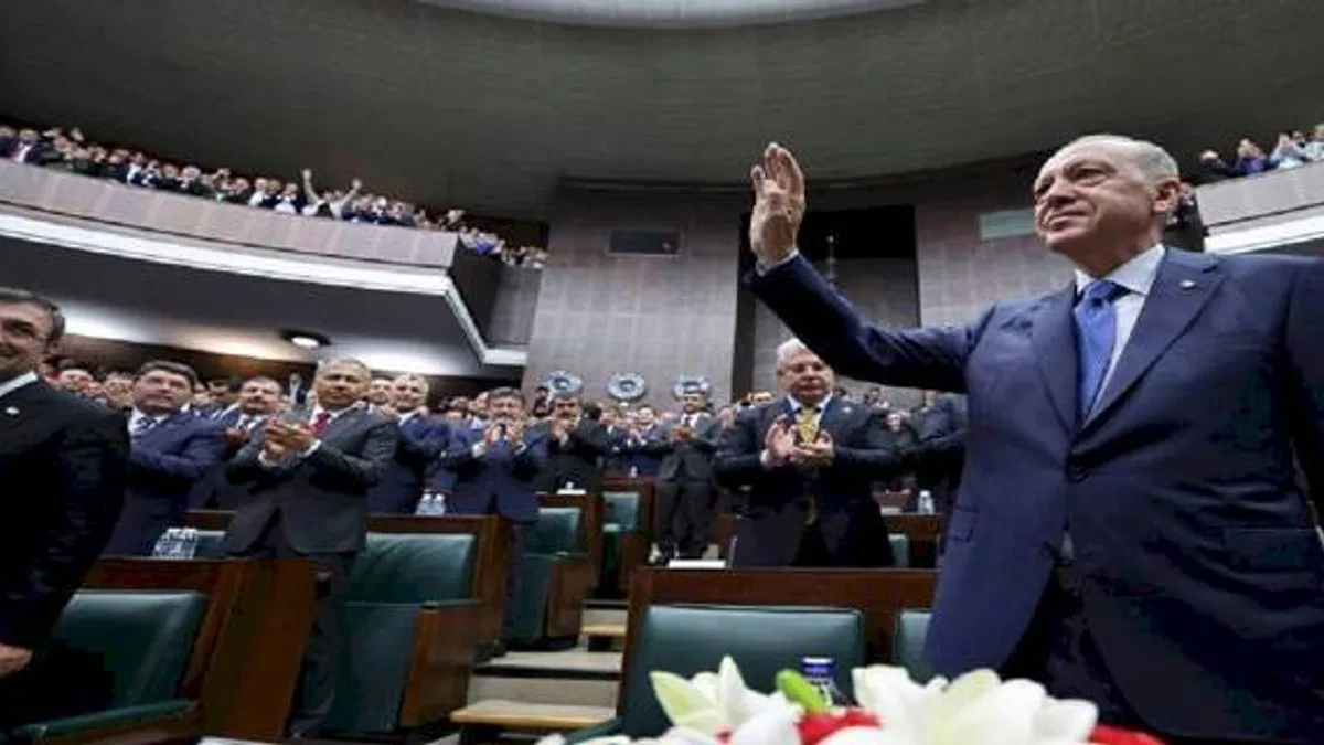 Cumhurbaşkanı Erdoğan'dan 28. dönemin ilk grubunda 'Anayasa' çağrısı