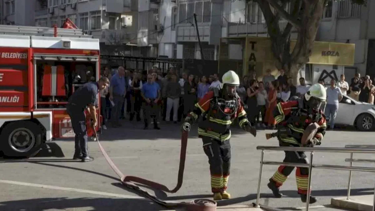 Mersin Büyükşehir’de yangın tatbikatı