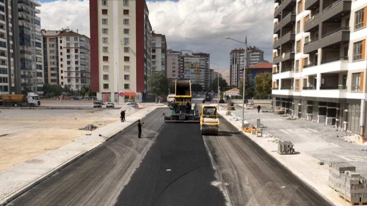 Konya Selçuklu'da asfalt çalışmaları hız kesmiyor