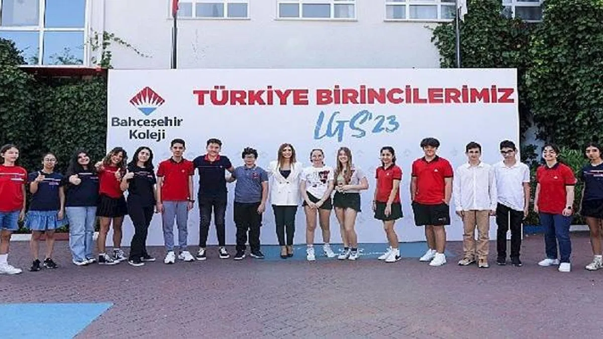 2023-LGS'de 58 Türkiye Birincisi Bahçeşehir Koleji'nden