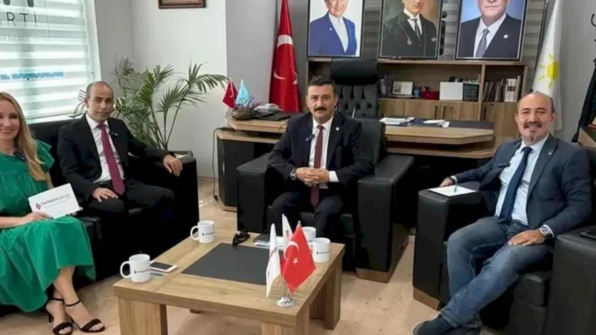 Selçuk Türkoğlu’ndan Mehmet Şimşek’e ‘vergi’ göndermesi