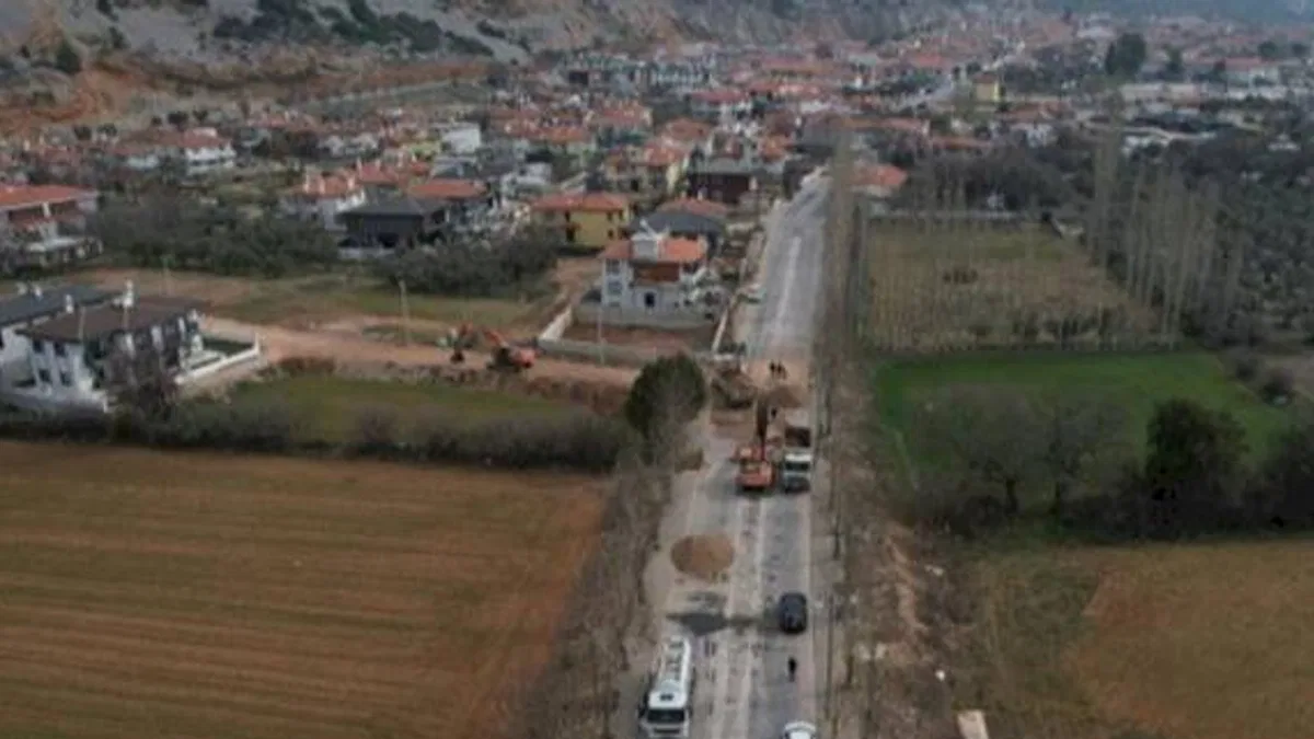 Manisa Düğerek'te asfalt çalışması başladı