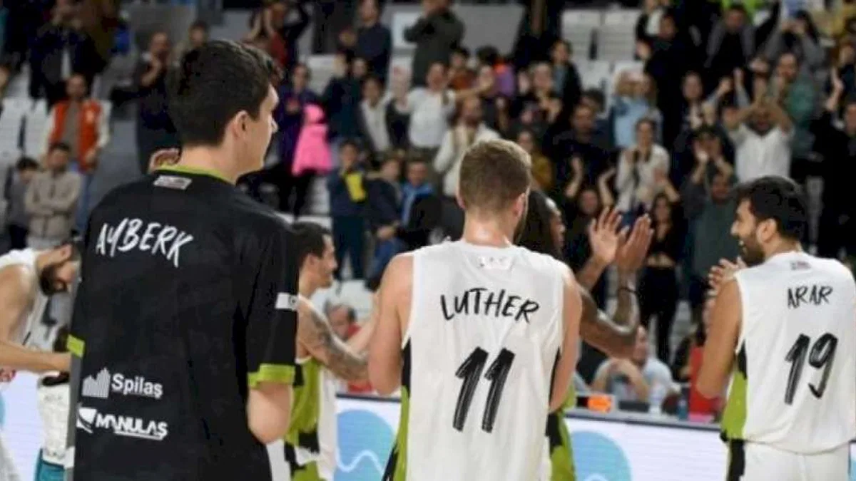 Manisa, basketbolu çok sevdi